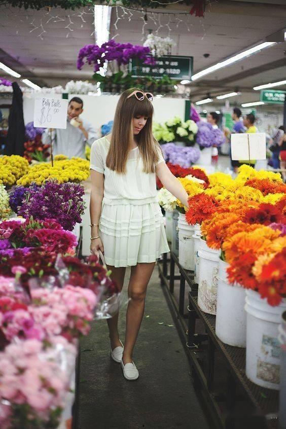 娱乐718吃瓜花店老板娘,吃瓜花店老板娘的幕后故事  第1张