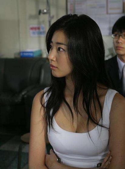 金莎朗电影在线观看,在线观看，尽享视觉盛宴